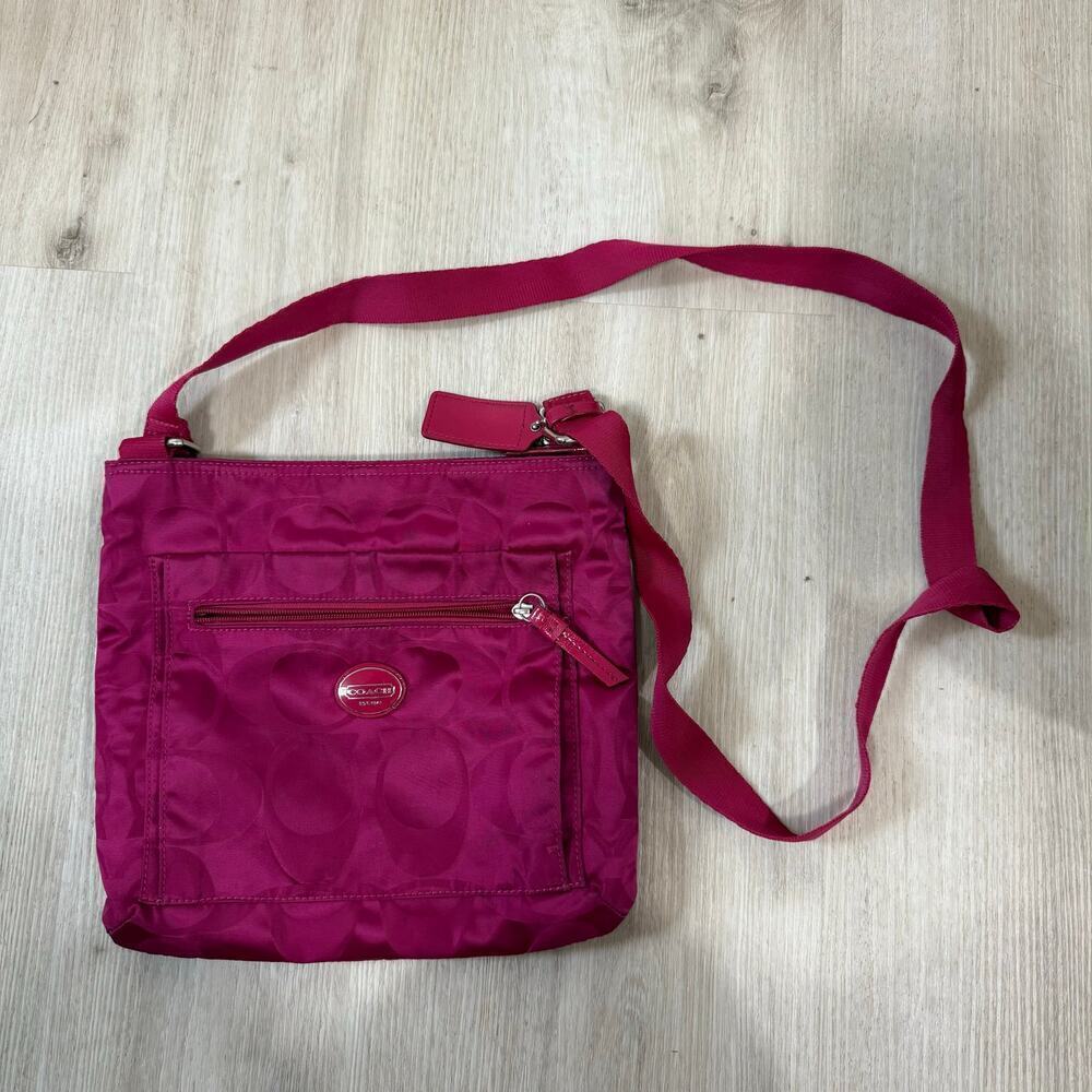 Coach Signature Getaway File Bag Nylon Crossbody Fuchsia Pink Travel 7408